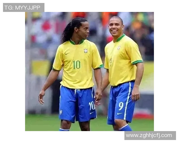 模仿足球明星外貌的年轻人如何在社交媒体上获得关注与认可